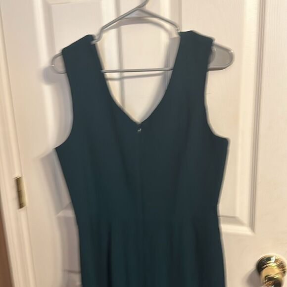 Dress The Population Sandra Plunge Vneck Dress In pine NWOT XLarge - Picture 5 of 9